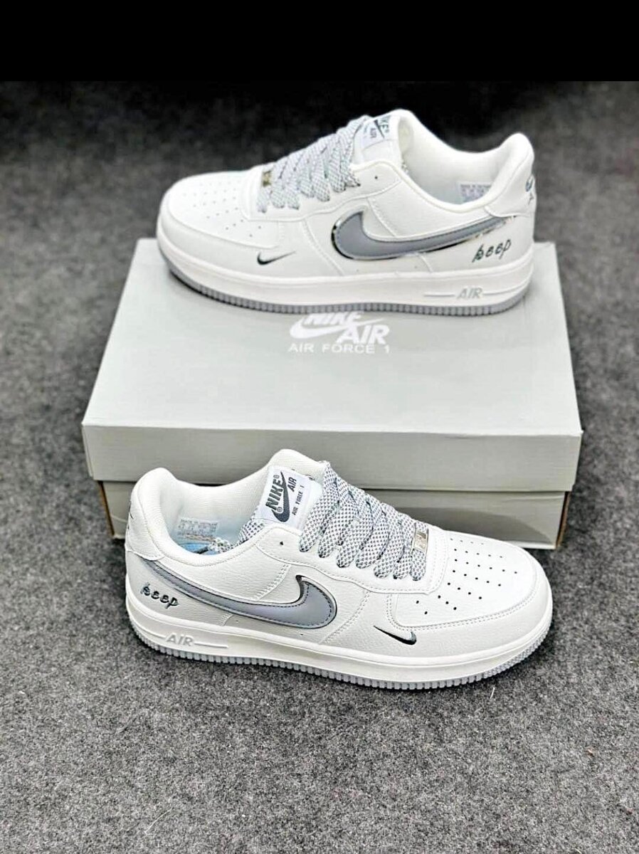 Baskets en cuir blanc tendance