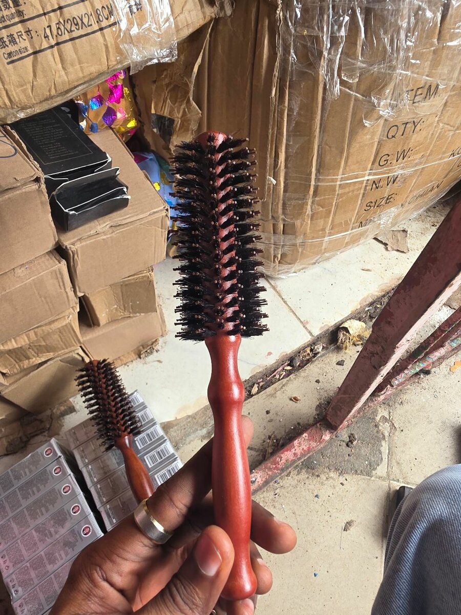 Wooden Round Hairbrush Set