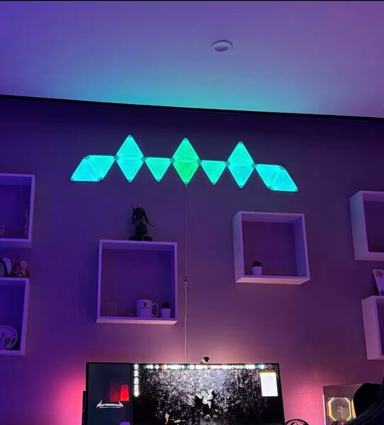 12pcs Triangle Wall Gaming Decor RGB Smart Light Panel