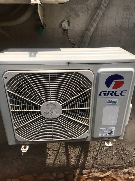 Gree 1.5HP R32 Inverter AC