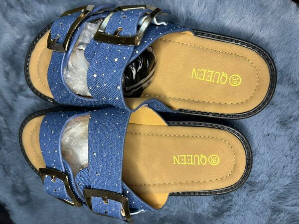 Sandales en denim tendance