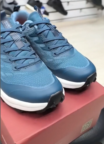 Кроссовки мужские