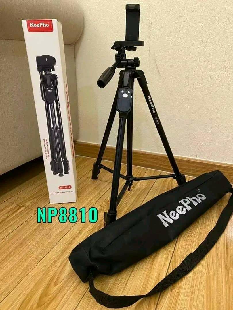 Trépied  Neepho  Modèle  NP-8810