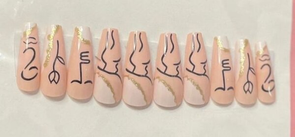 Ongles Pressés Roses YENA