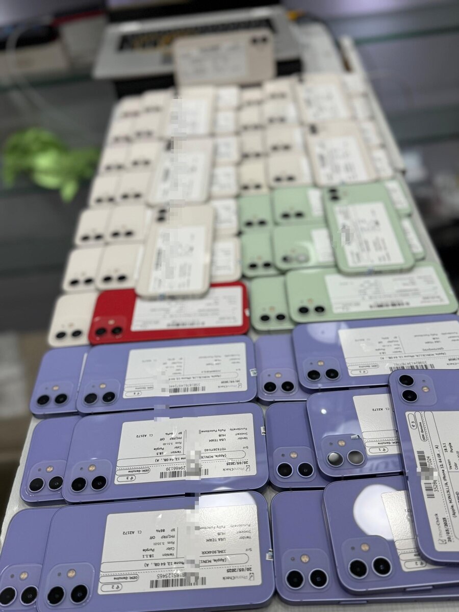 iPhone 13pro 128giga Casy neuf