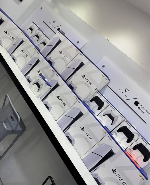 Brand New Ps5 slim standard