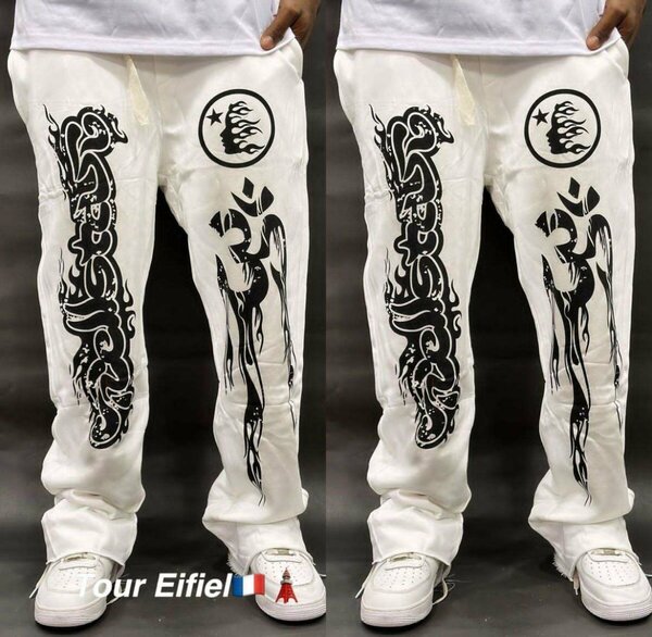 Pantalon blanc motifs tribaux