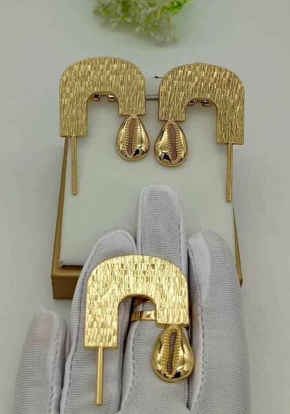 Bijou femme très Bonne qualité