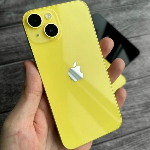 iPhone 14 256Go quasi neuf 