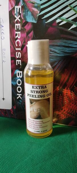 Stretch remover and peeling oil