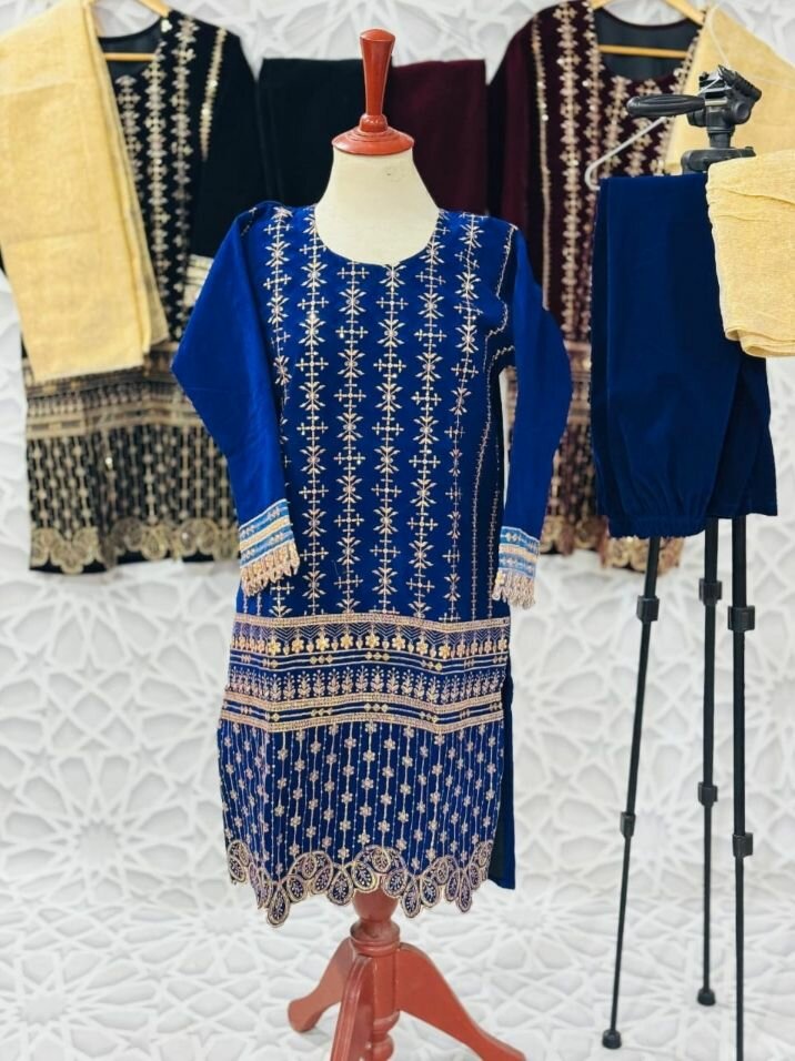 Fancy velvet stitch 3 piece