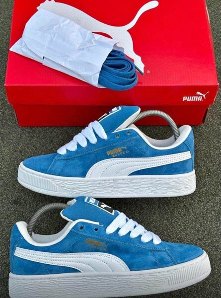 Baskets bleu Puma élégantes