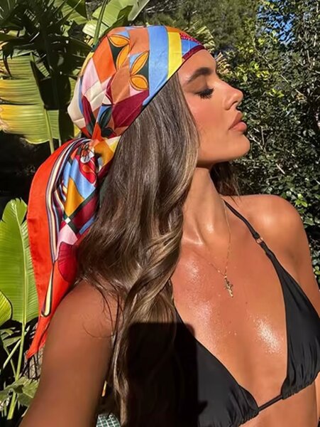 Foulard en soie coloré floral