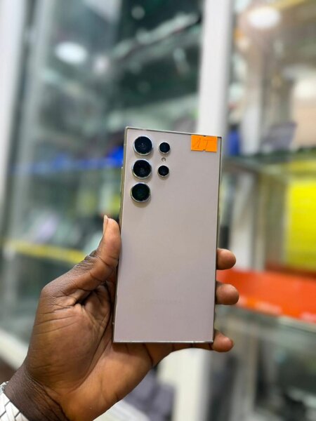 Samsung Galaxi S24 Ultra