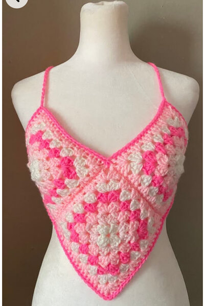 Hauts en crochet colorés