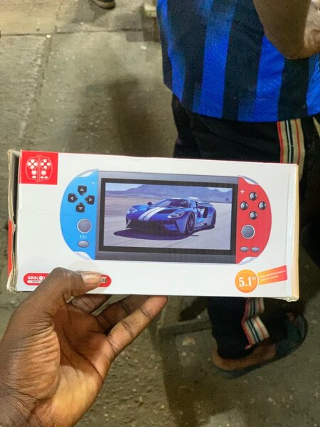 Console de jeu portable X7