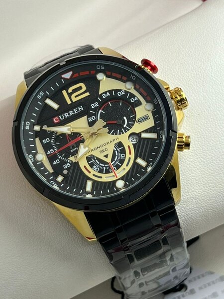 Montre chronographe elegante