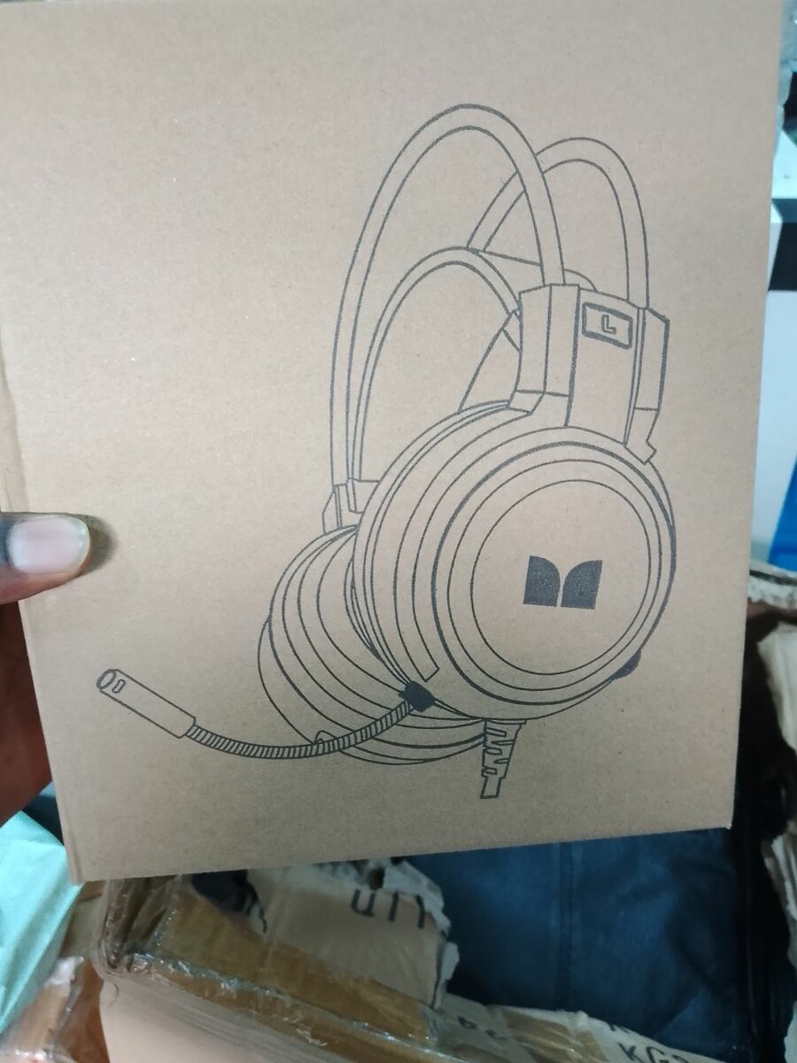 Wired headphone with micro,USB and pin