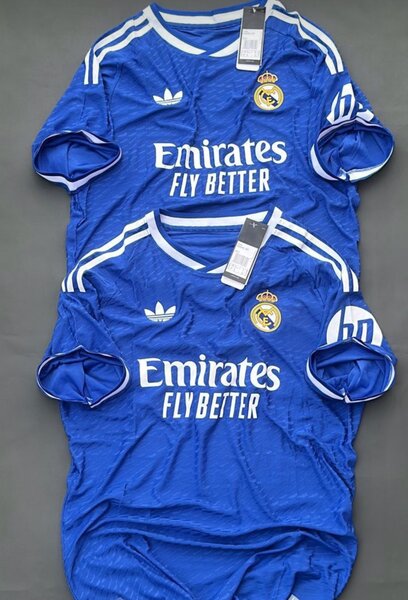 Maillot de Barcelone et réal