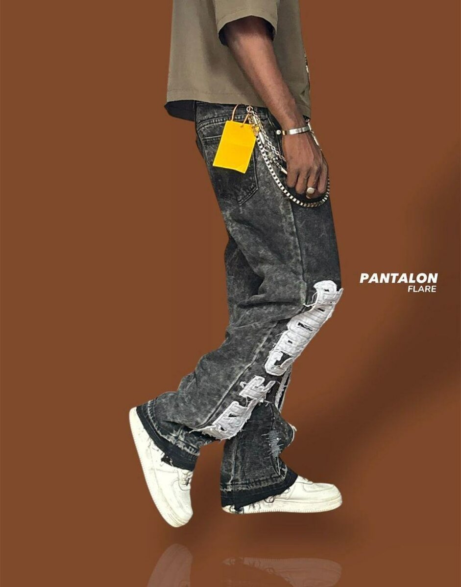 Jean rétro flare brodé