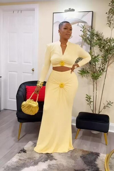 Ensemble chic jaune élégant