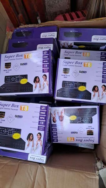 Super Box T8 Décodeur TV