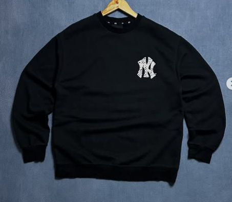 MLB New York Yankees heavy cotton sweatshirt size: M 