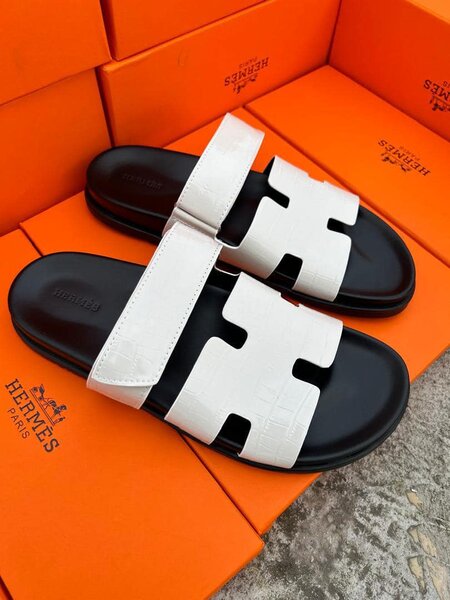 chaussons femme blanc