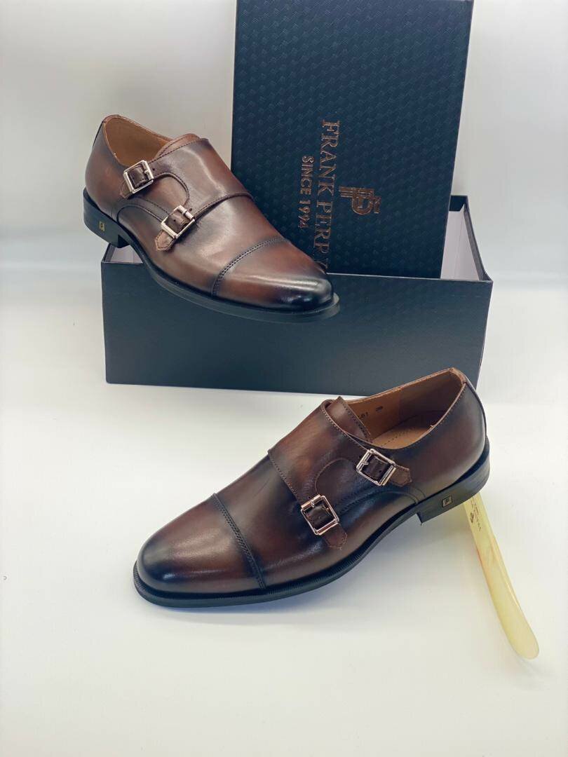 Frank Perry Solid Leather Formal Shoes