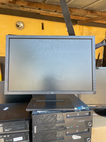 Moniteur Dell 24 pouces Full HD