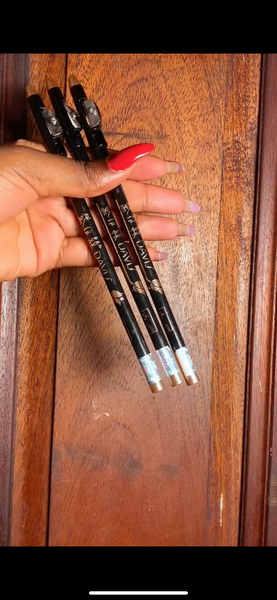 Crayon à sourcils