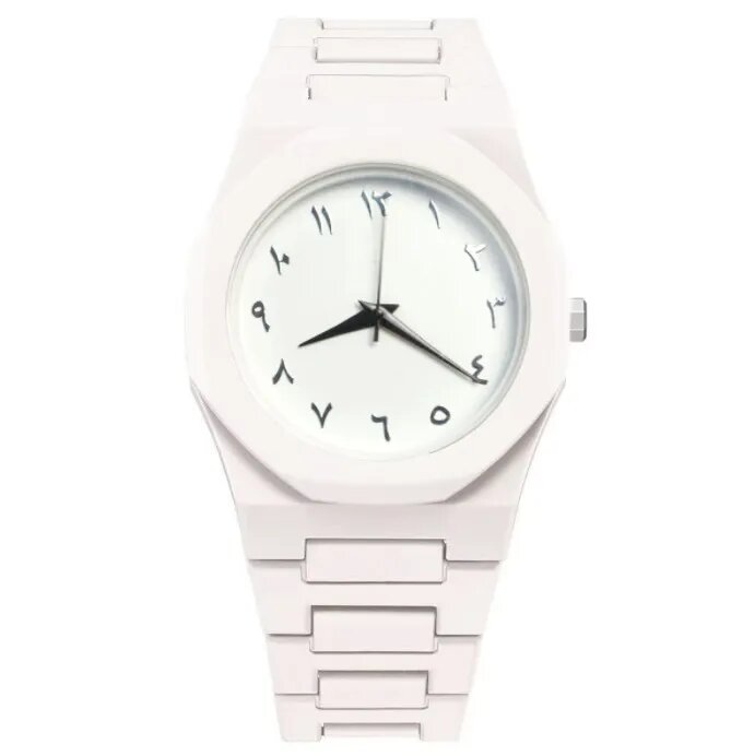 Montre élégante chiffre arabes