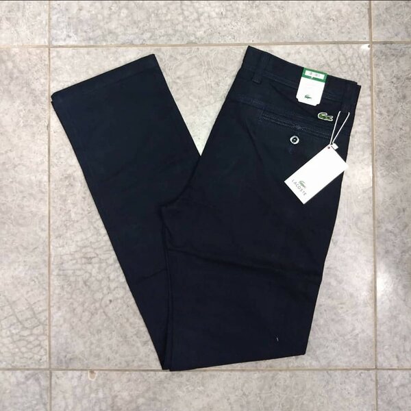 Promo Pantalons Dockers et Lacostes