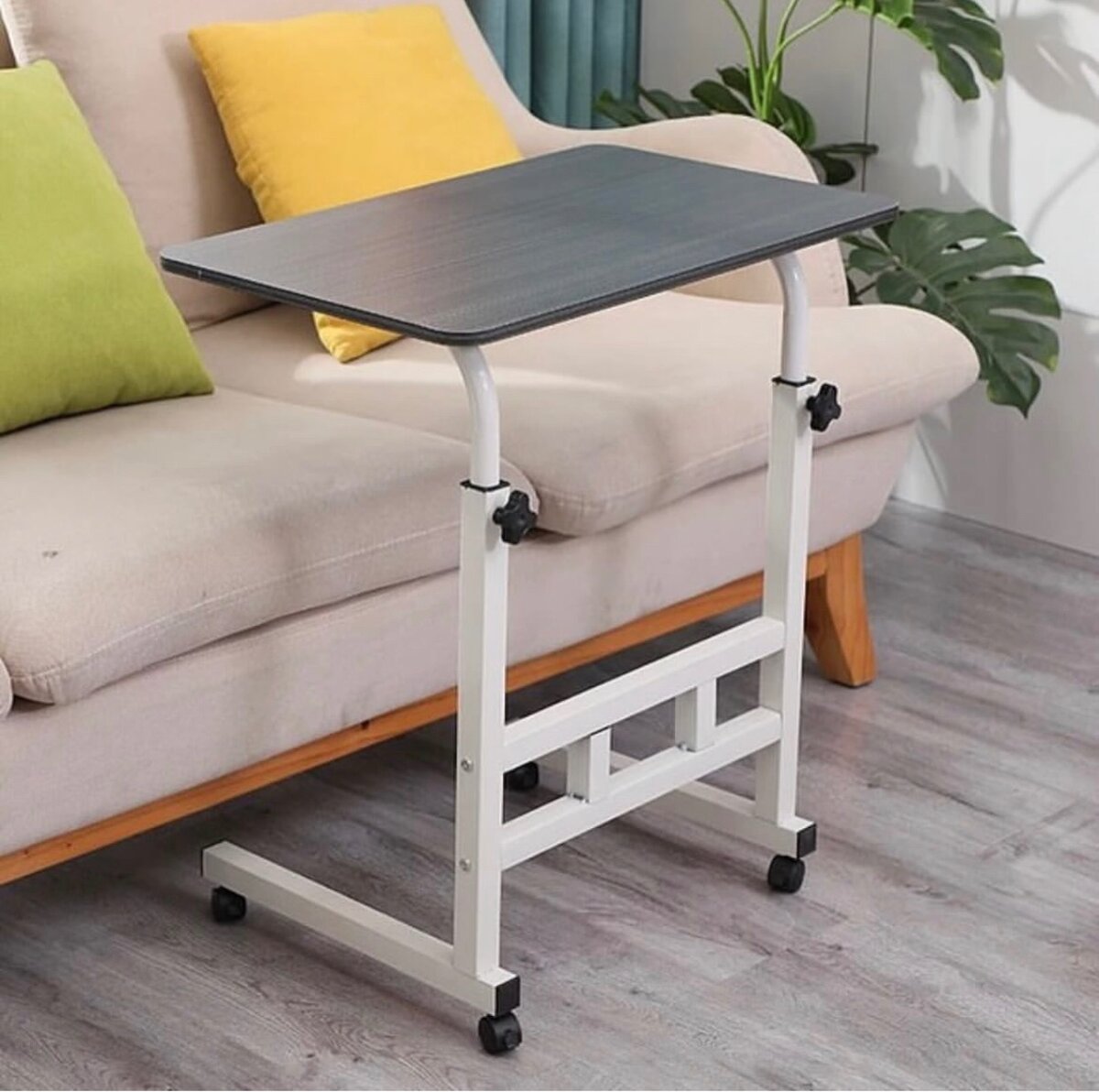 ADJUSTABLE TABLE WITH TABLET SLOT