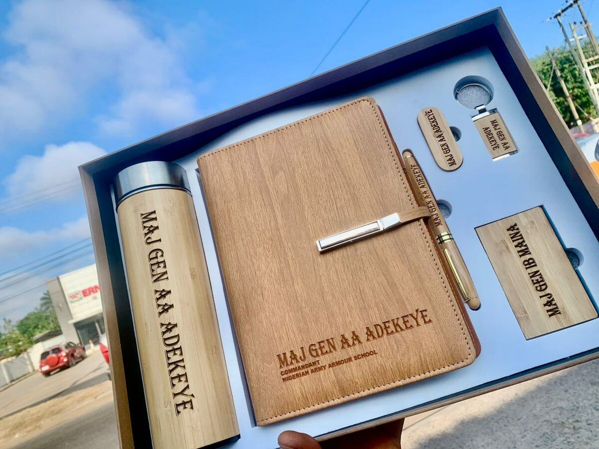 Executive Bamboo Gift Set