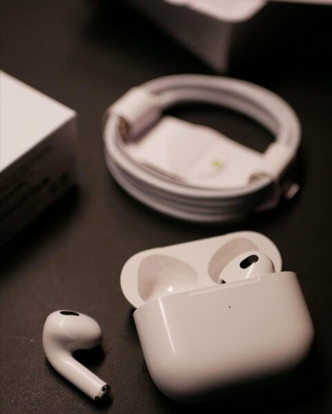 AirPods 3