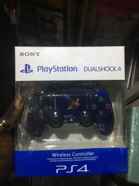 PS4 Pad
