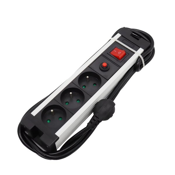 Multiprise avec interrupteur