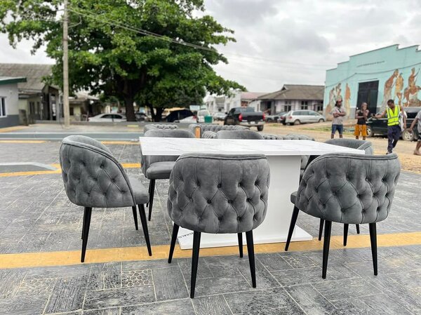 Dinning Table & Chairs