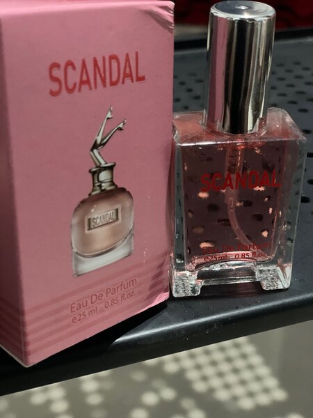 Parfum Scandal pour Femmes 25m