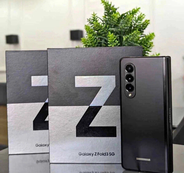 Samsung Galaxy Z Fold3 5G