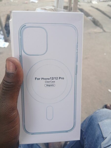 Coque MagSafe iPhone 12/12 Pro