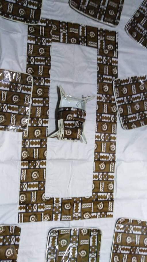 Napperons africains en tissu