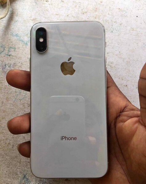 iPhone X 64GB Blanc Débloqué