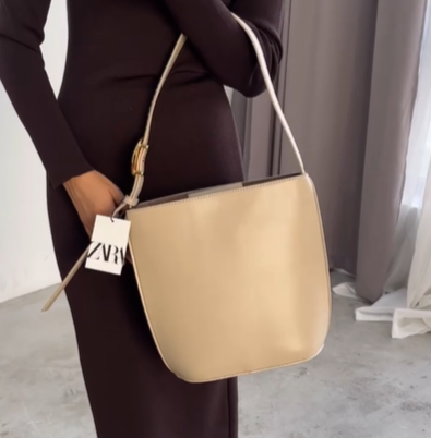Элегантная сумка от ZARA бежевая