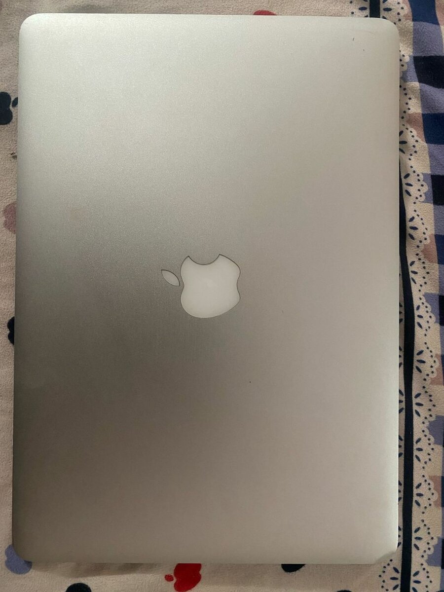 MacBook Air (13-inch ,Mid 2013
