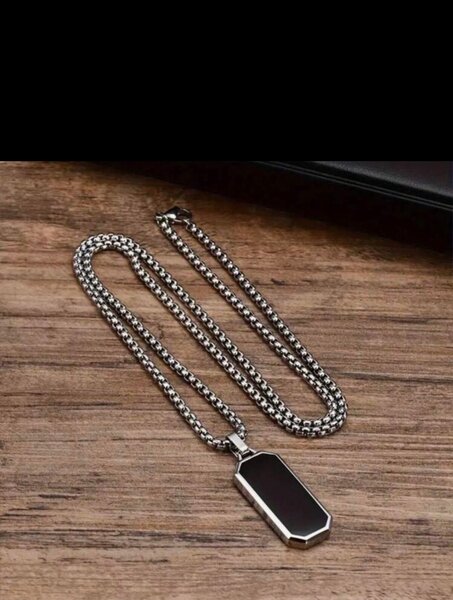 Collier Pendentif Homme Noir 1