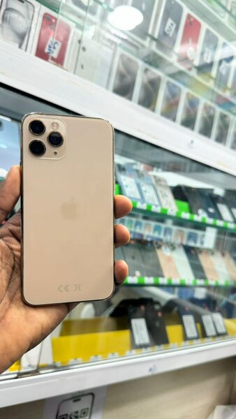 iPhone 11 Pro sans id