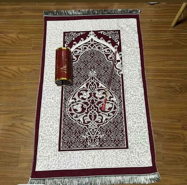 Tapis de prière avec boîte