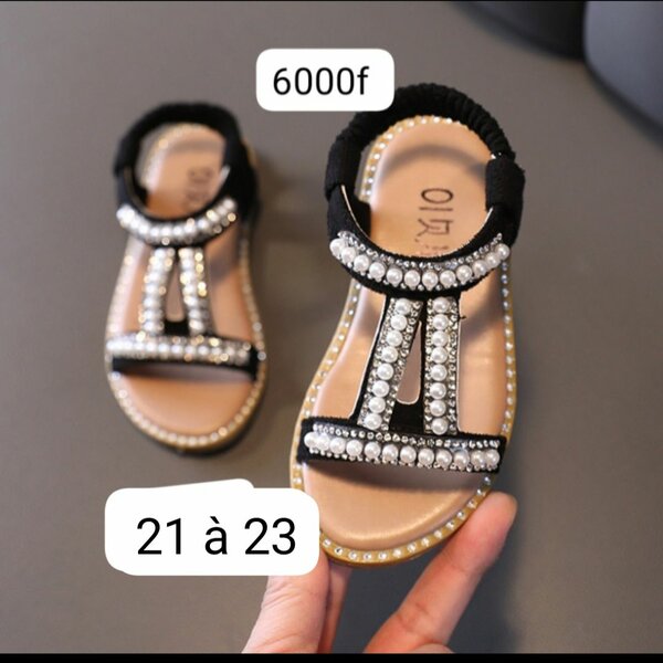 Sandales élégantes pour filles